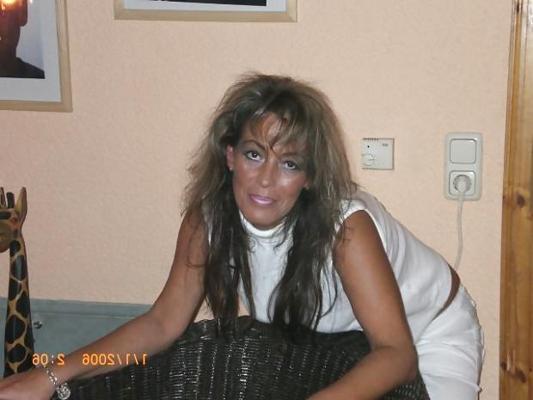 18P My G.I.L.F. girlfriend! 