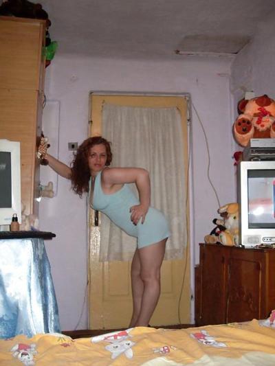 13P Romanian girl: nicoleta