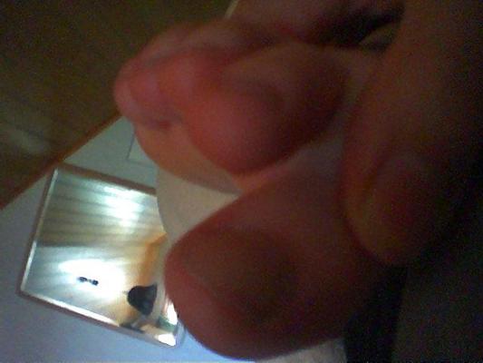 25P Lara 's Feet - Foot models nipples pale flexible toes soles 