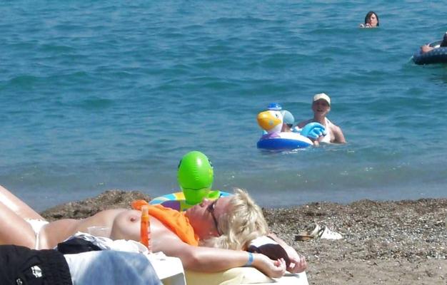 25P The beach 177