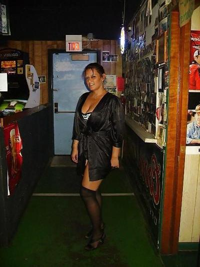 22P Single girl in Satin Robe or Kimono