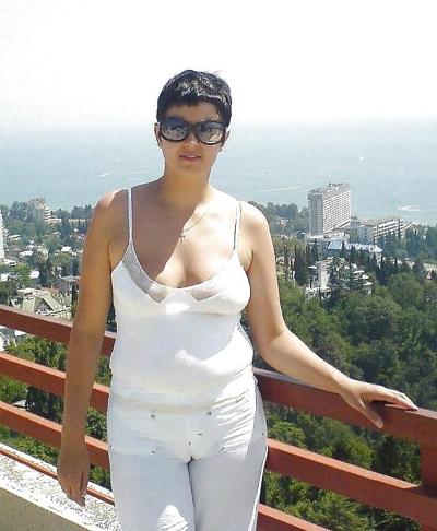 25P Mature Camel Toes