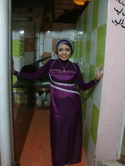 9P Hot milf amateur beach from egypt