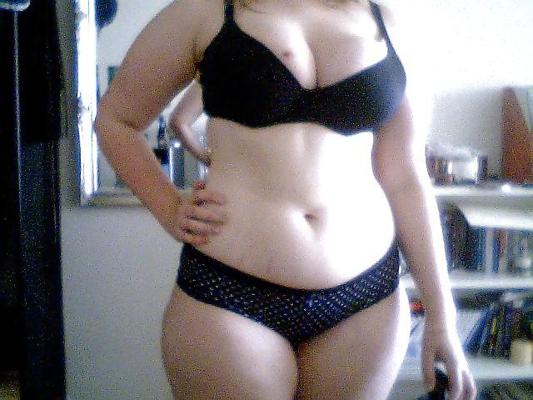 25P From Chubby, through Thick, to Big - Beautiful Women 03