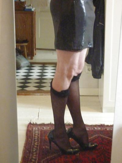 9P Lingerie BLACK TV cd SLUT red HEELS stockings PANTY nylons