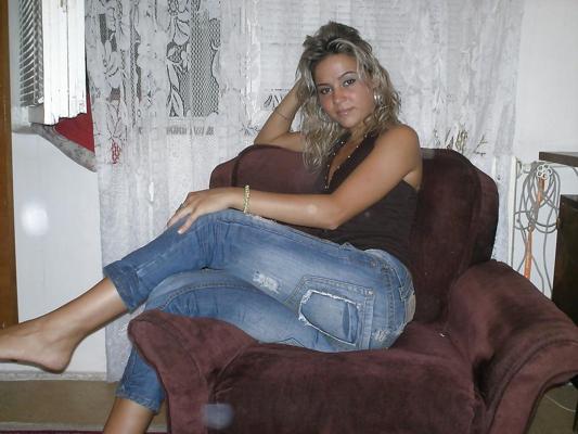 25P Romanian slut
