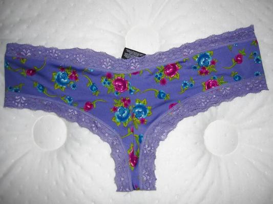 25P 義理の妹のブラジャー