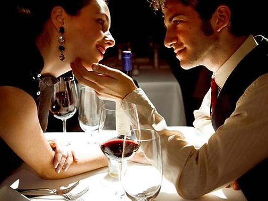 11P Dating