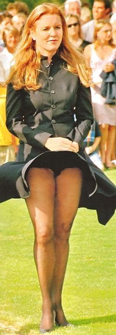 20P Promi-Upskirts