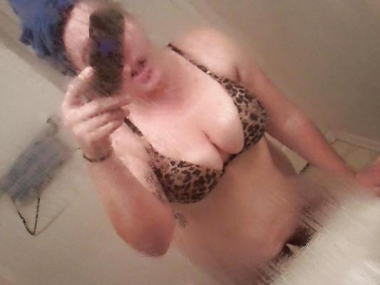 9P Chubby Teen