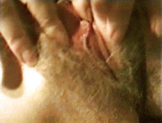 8P SAG - Sexy Bitch Hairy Pussy Play 01 - Fotzenspiel