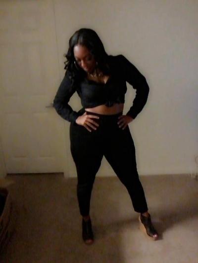 8P Big Booty Hoe
