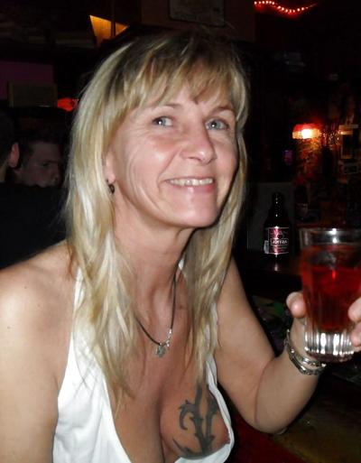 25P German Milf Regi from Ludenscheid