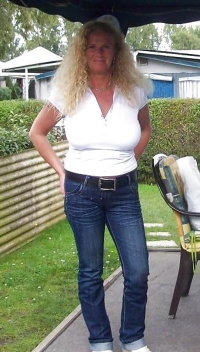 5P Nachbarin Anke Big Tits