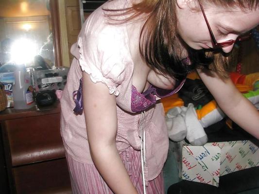 19P Downblouse & Nipple Slip 19