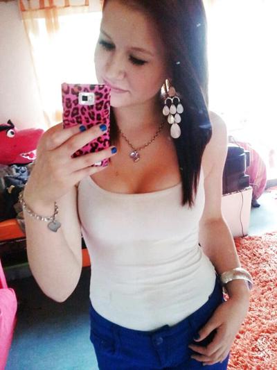25P German Girl 13