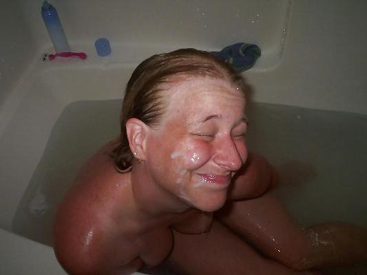 18P Married slut loves cum on face