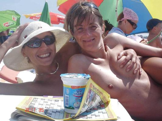 25P The beach 192