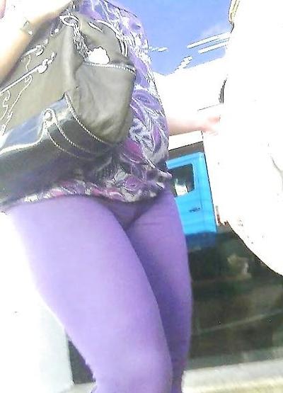25P Cameltoe