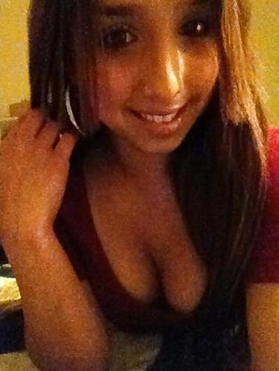 24P Non nude milf 