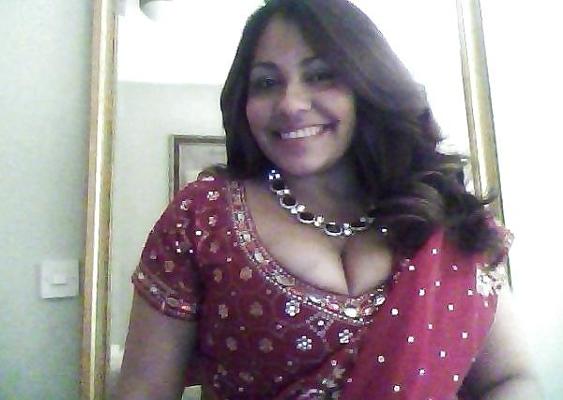18P MILF indienne sexy (partie 2)