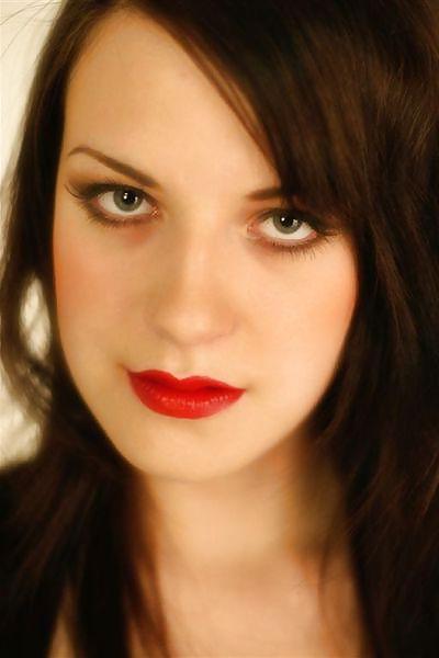 21P Beautifull sadistic mistress
