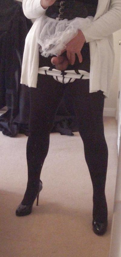 20P Naughty sissy cumslut