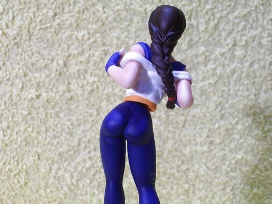 13P 黄色いタオル 格闘技：ユリ・サカザキ