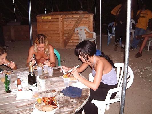 25P Nude Party