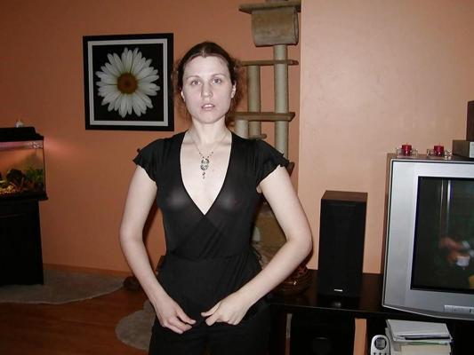 25P Nipples - Pokies - Braless - Downblouse