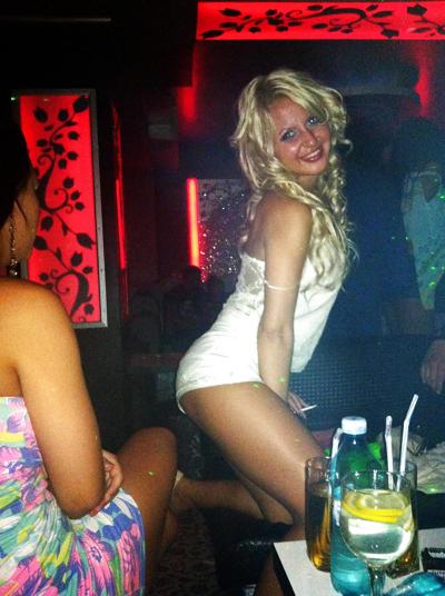 9P Romanian Teen Slut Roxana 2