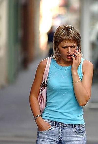 25P Au téléphone avec qui (réponse sur la dernière photo)
