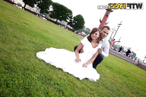 16P Hard deep throat from a bride