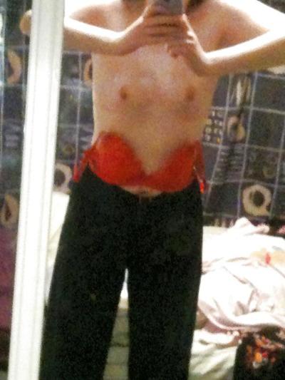 25P More Skype Whores 
