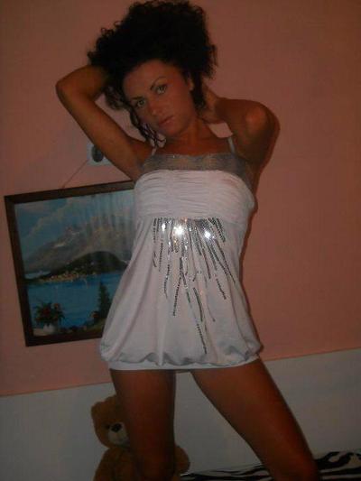 25P Romanian girl: Andreea