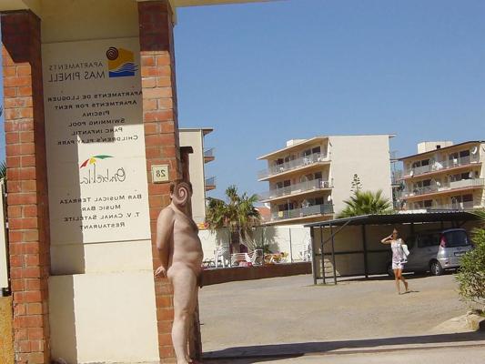 7P Nude in public wiht friends and girls