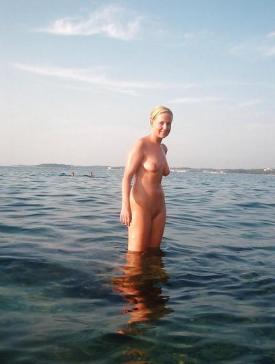 25P Nudist Beach Teens