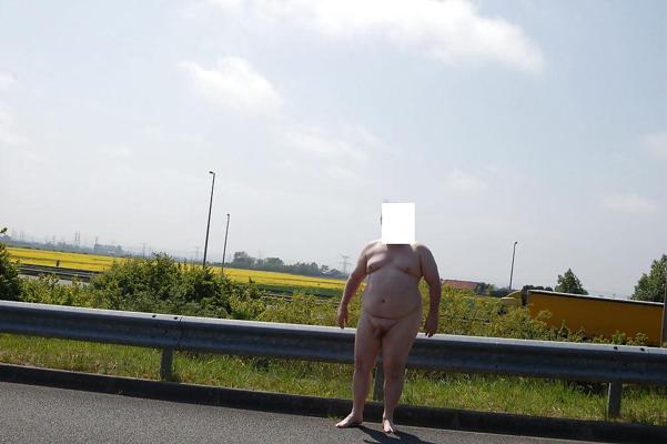 13P Road trip - nude in Public - Exhibitionist