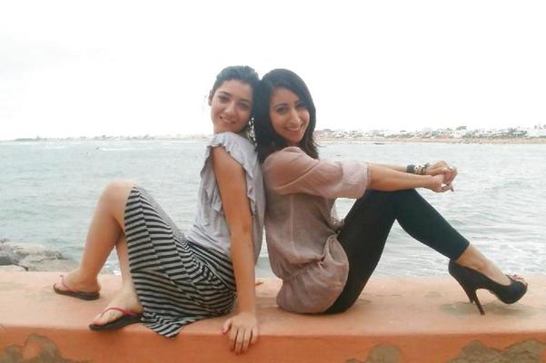 12P Turkish Teens Wearing High Heels