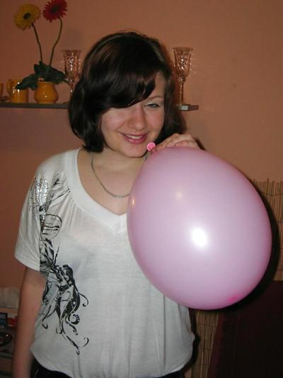 25P Balloon girls