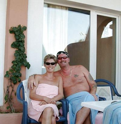 9P Mature couple