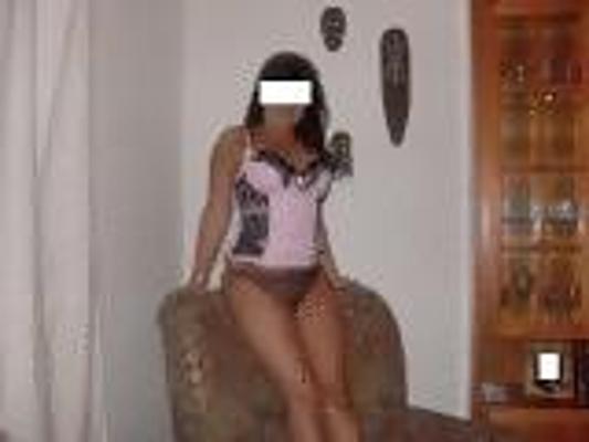 12P Portuguese girl