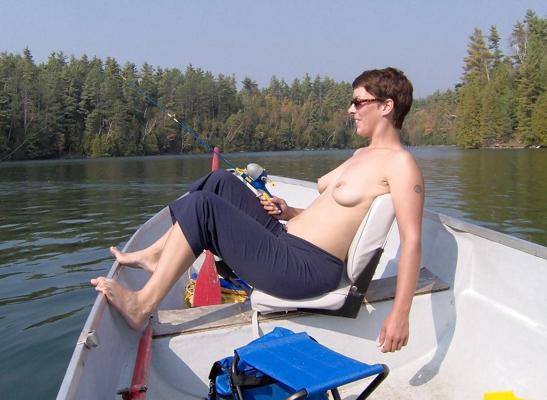 20P Summer's Comin' Better Get The Boat Out