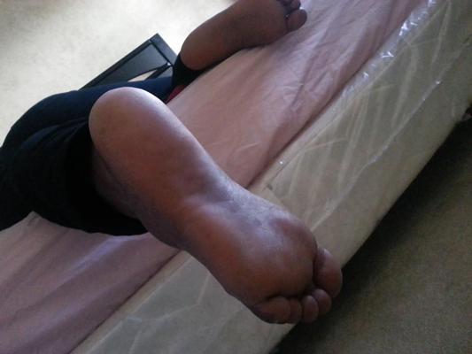 25P My haitian friend and her soles