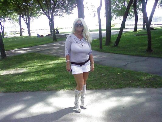 7P Serbian MILF Vesna