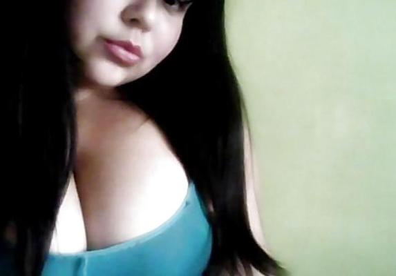 25P Valentina Chilena Tetona Non-Nude