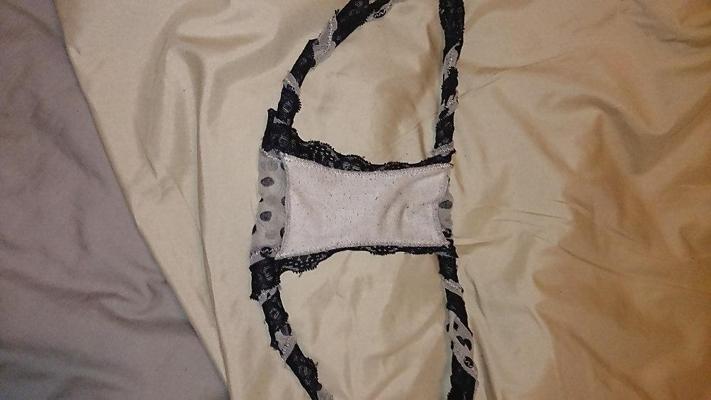 17P Emma's dirty panties, sniff sniff!