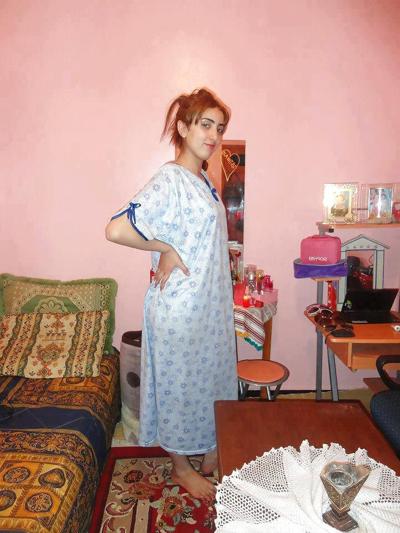 5P Arab woman