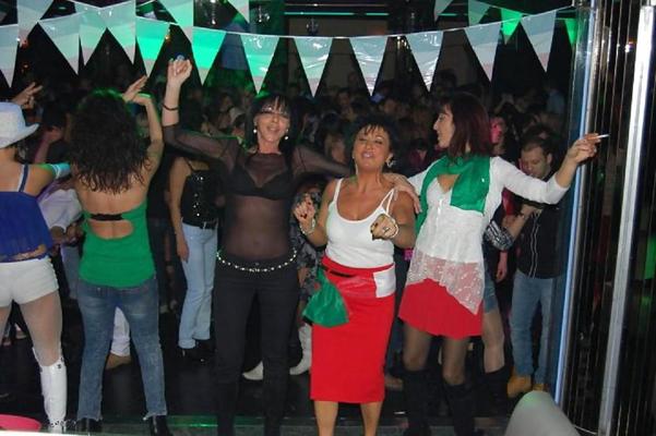 25P Italian milf: cinzia