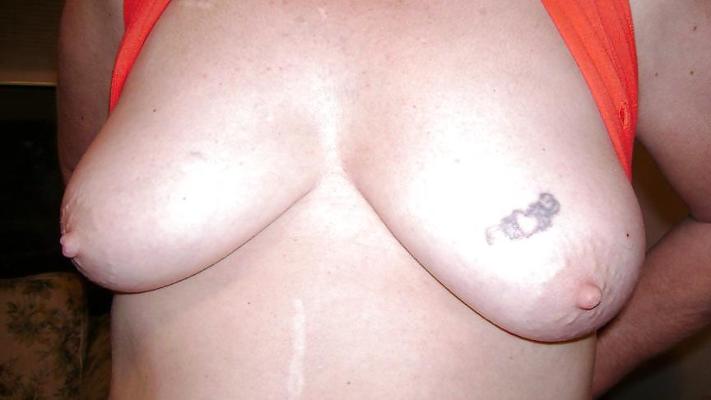 9P Gray Haired Whore 20110607